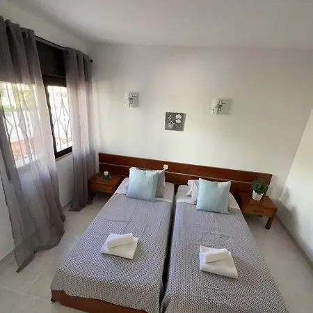 Perfect With Pool Albufeira