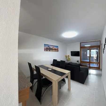 Perfect With Pool Daire Albufeira