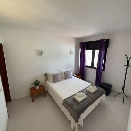 Perfect With Pool Apartment